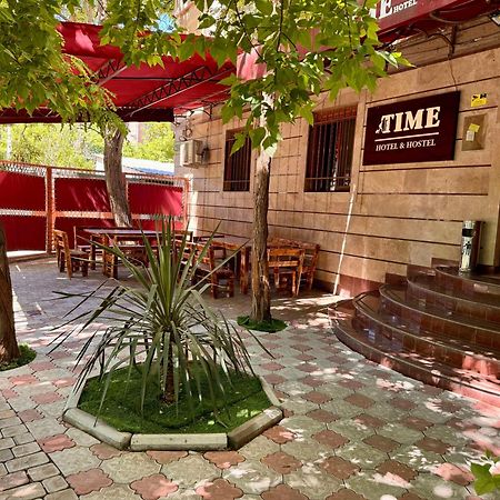 Time Hotel & Tours Jerevan Exteriör bild