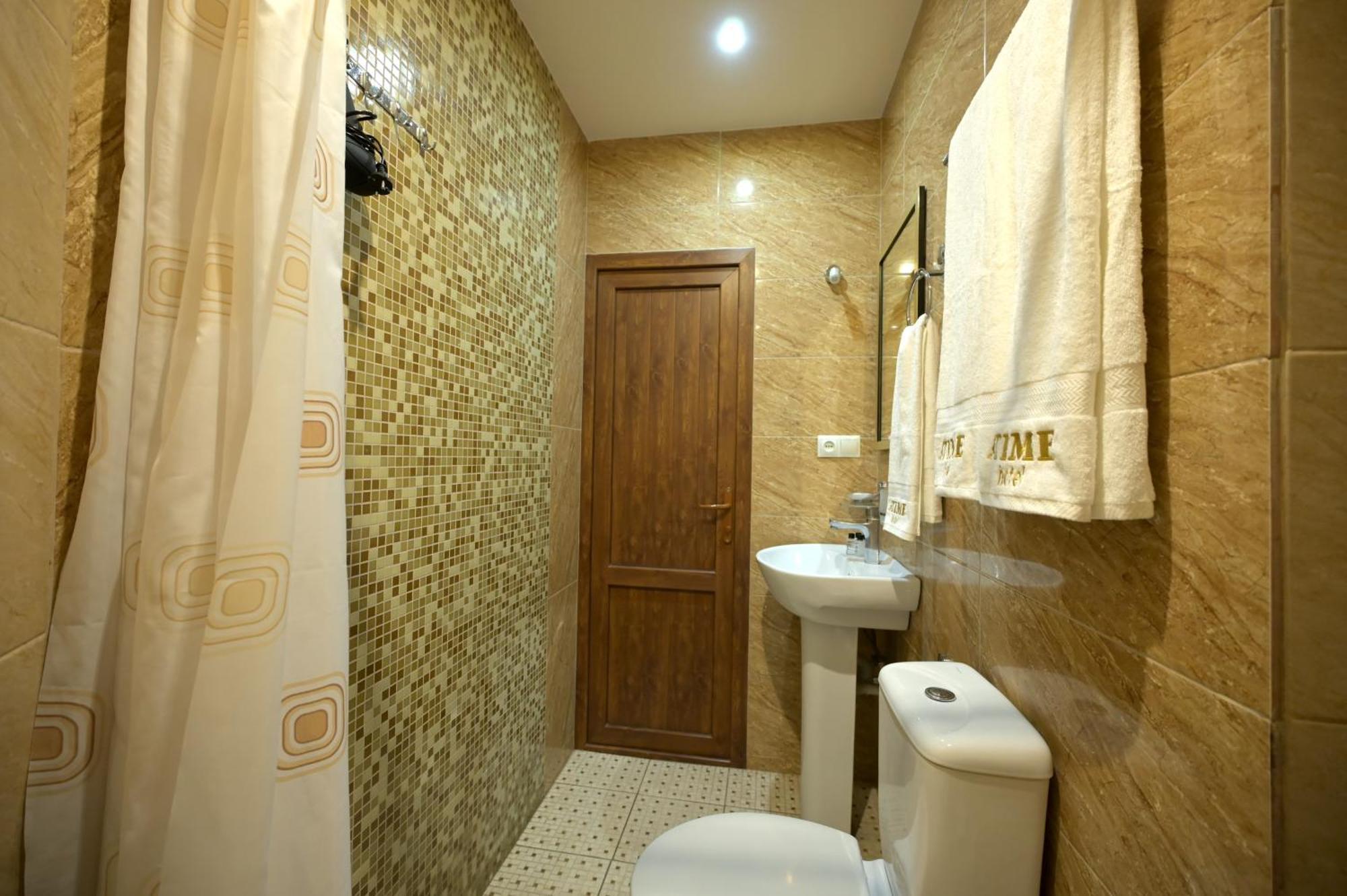 Time Hotel & Tours Jerevan Exteriör bild